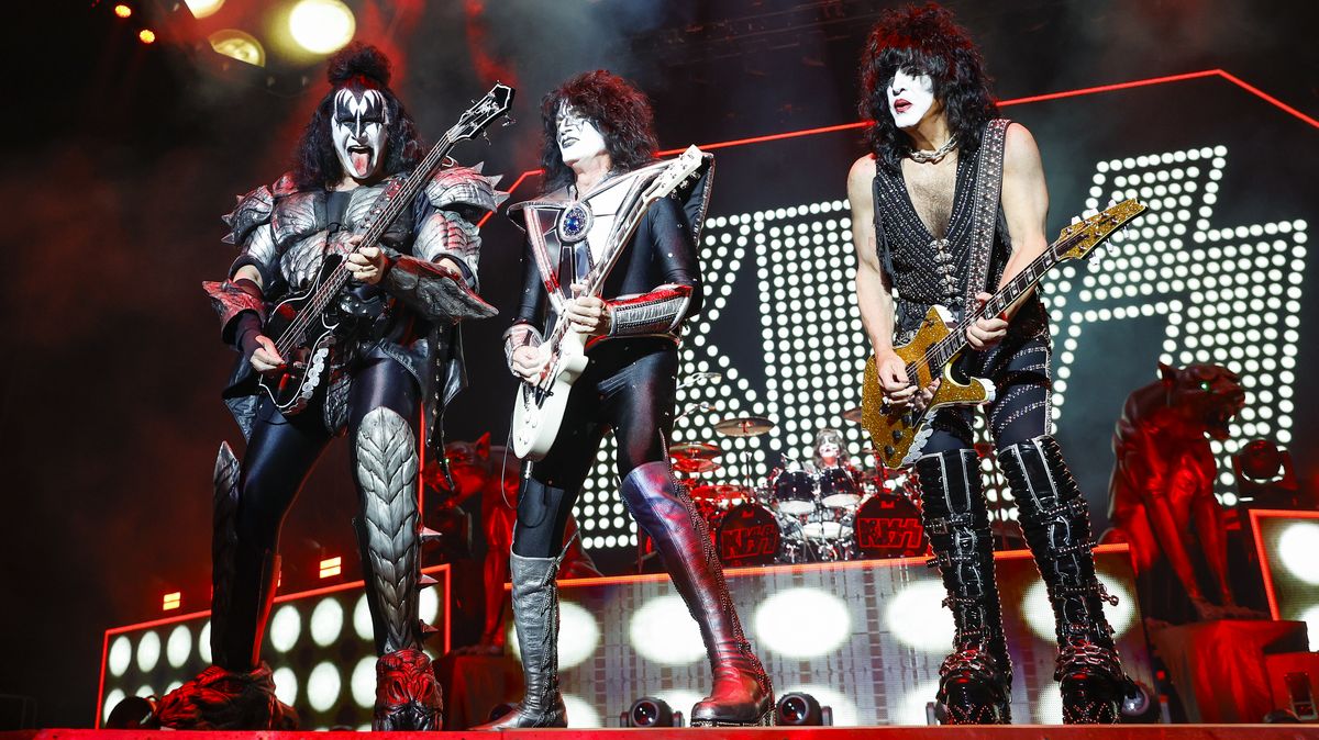 Společnost Pophouse koupila práva na název i katalog kapely Kiss. Plány má velké